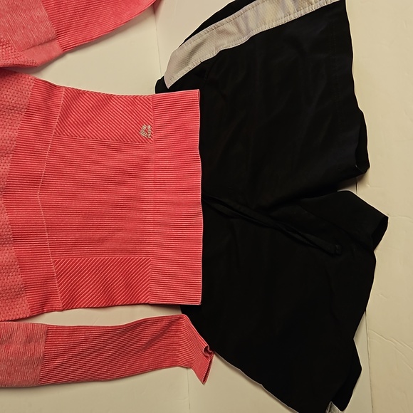 2 For 1 Ladies Workout Set. - Picture 12 of 12